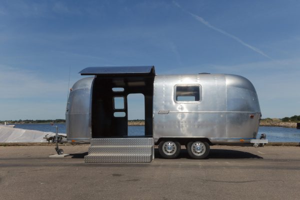 Rock-Roll-Airstream-3-of-10_done.jpg Rock-Roll-Airstream-3-of-10_done.jpg